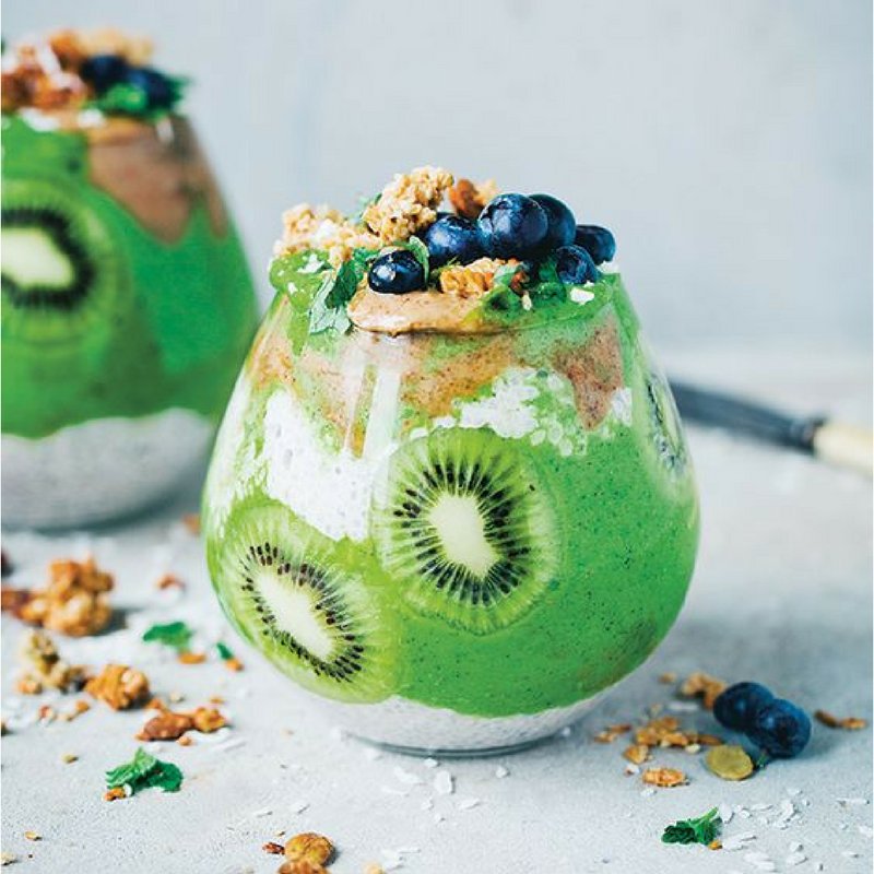 Look amazing don't they? But do you really have time to make these, in between the morning gym session and running for the bus? No, us neither... rootineblends.com #healthyliving #youarewhatyoueat #smoothies