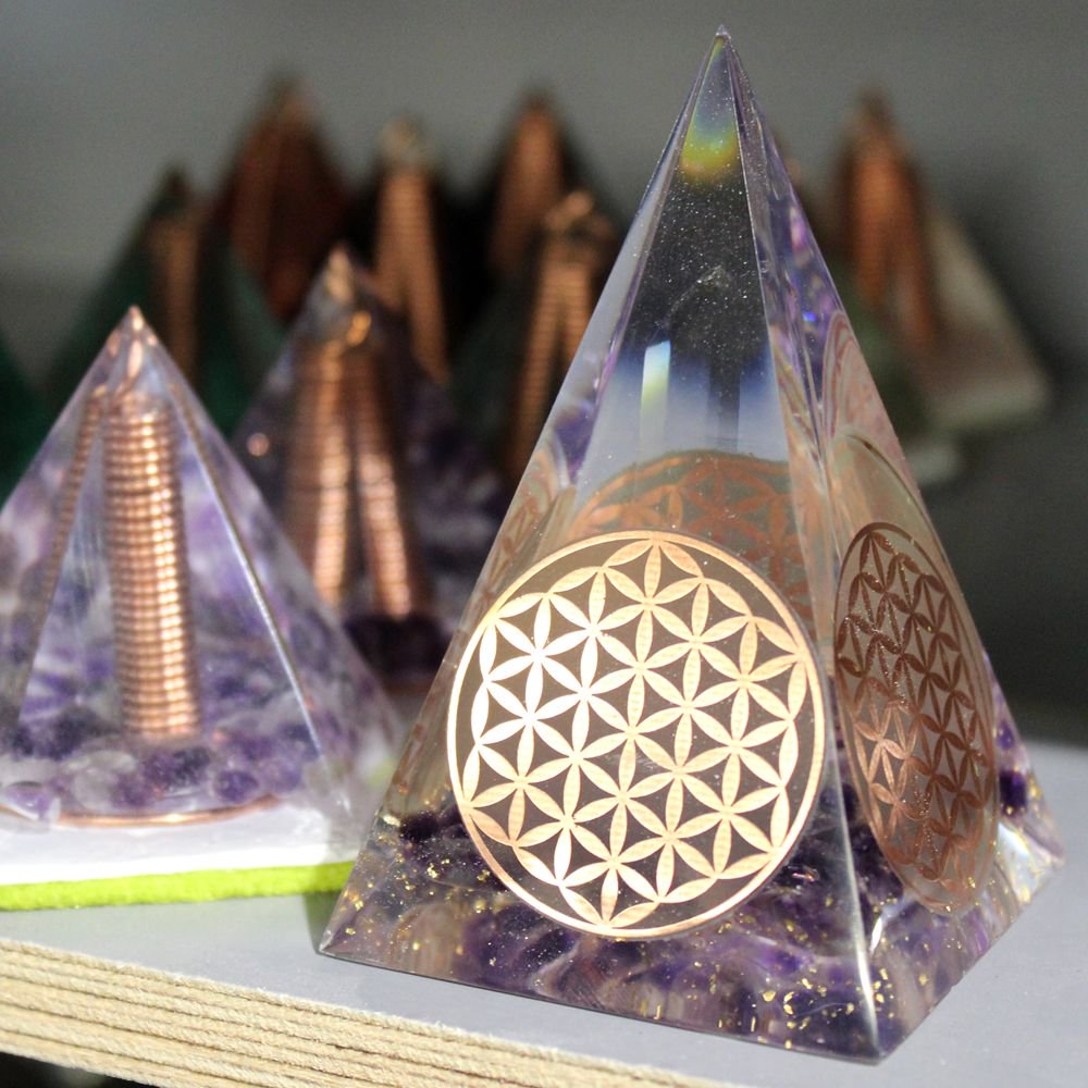 Seed_of_Energy's tweet photo. Flower of Life represents energetic structure of universe.
Free shipping World Wide https://t.co/OHeN8X39X0
.
#crystal #balance #fengshui #moneypyramid #orgone #orgonegenerator® #orgonepyramid #orgonitepyramid #orgonite® #pyramid #quartzcrystal #reiki #reikitherapy https://t.co/TGOlZn9Y3o
