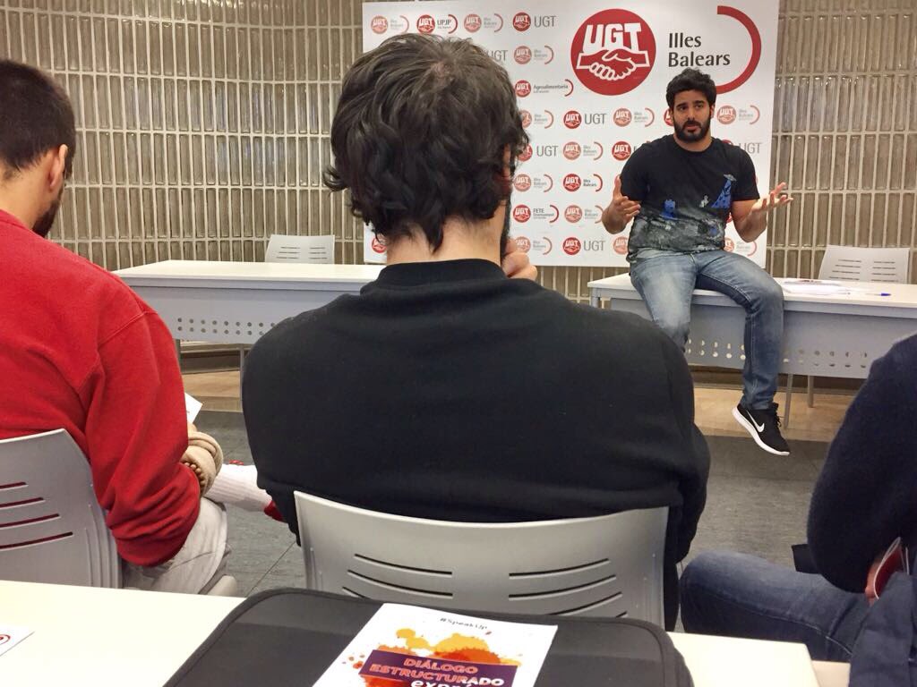 jsibalears's tweet image. Avui som a la seu d'@UGTIllesBalears per donar suport als companys i companyes d'@UGT_JOVE que presenten la secció juvenil del sindicat. La unió fa la força! Comptau amb nosaltres! #JSIB #TheUnionMakeTheStrong