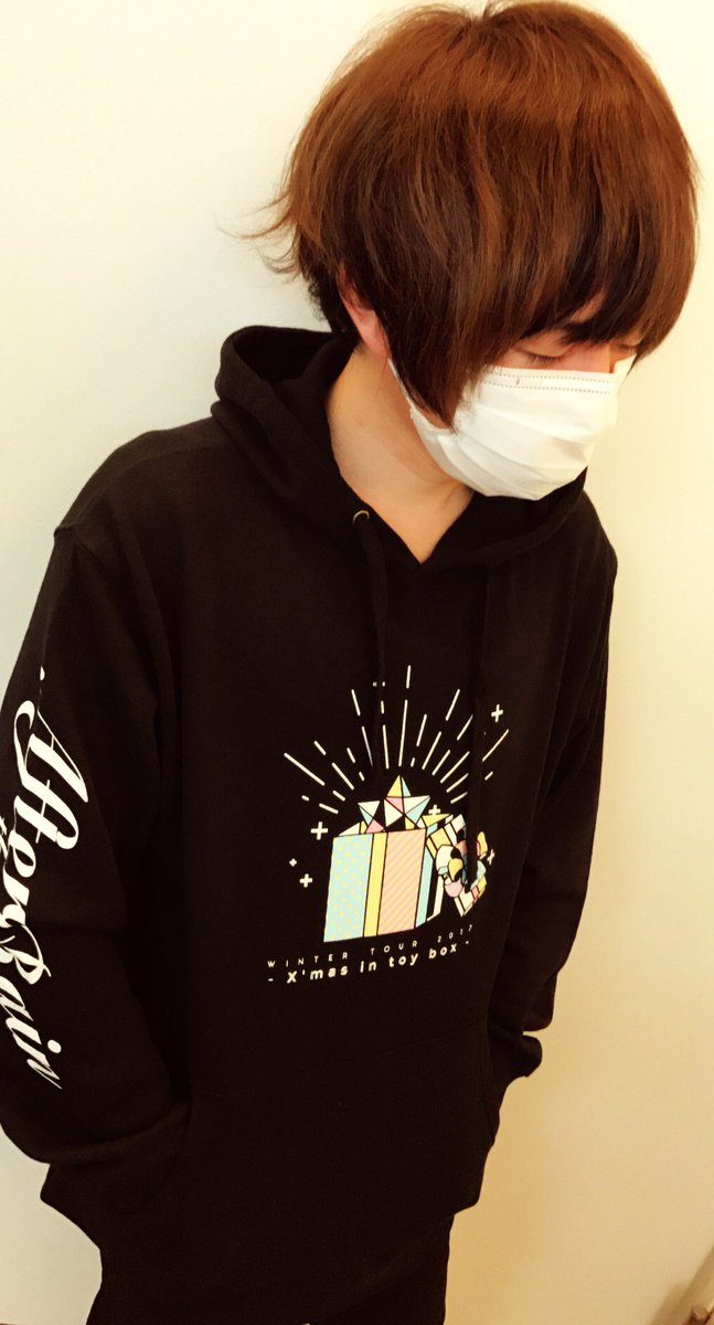 uratasama's tweet photo. ジト目s

カウコンリハ終わりもした！ https://t.co/kNsbSUBxLb