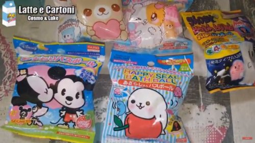 Latte_e_Cartoni's tweet image. 🔝 Nel video spacchettiamo e sciogliamo dei #salidabagno giapponesi che contengono dei giochini all'interno: youtube.com/watch?v=zfshE1… 👈

#BathBall #Kawaii #Bagno #Giappone