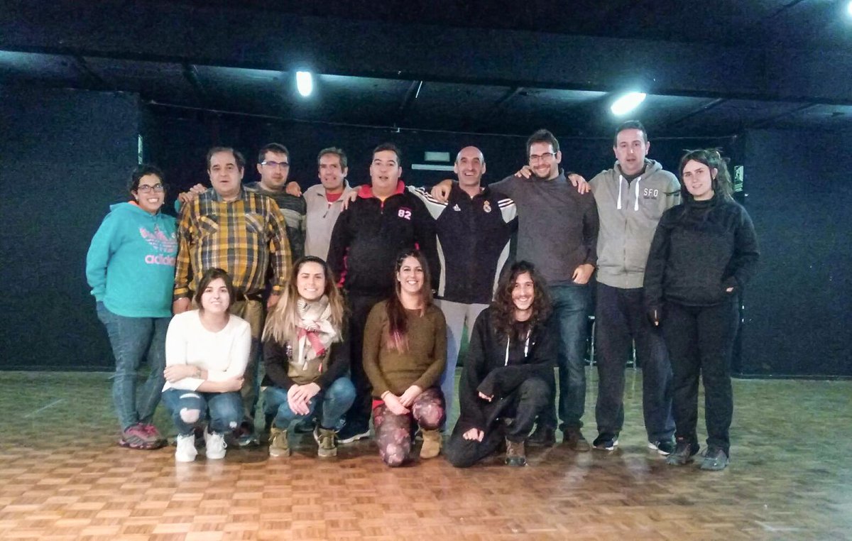 UBUEstudiantes's tweet photo. #Noticias_UBU | Un grupo de alumnos de Educación Social y de #Prosame estrenará la obra #Estigmas Esta representación teatral es la culminación de un proceso de inclusión, mediante el acceso a las artes escénicas, participan personas con enfermedad mental. https://t.co/i4s4fcnm0K https://t.co/M7lLZBAWr1