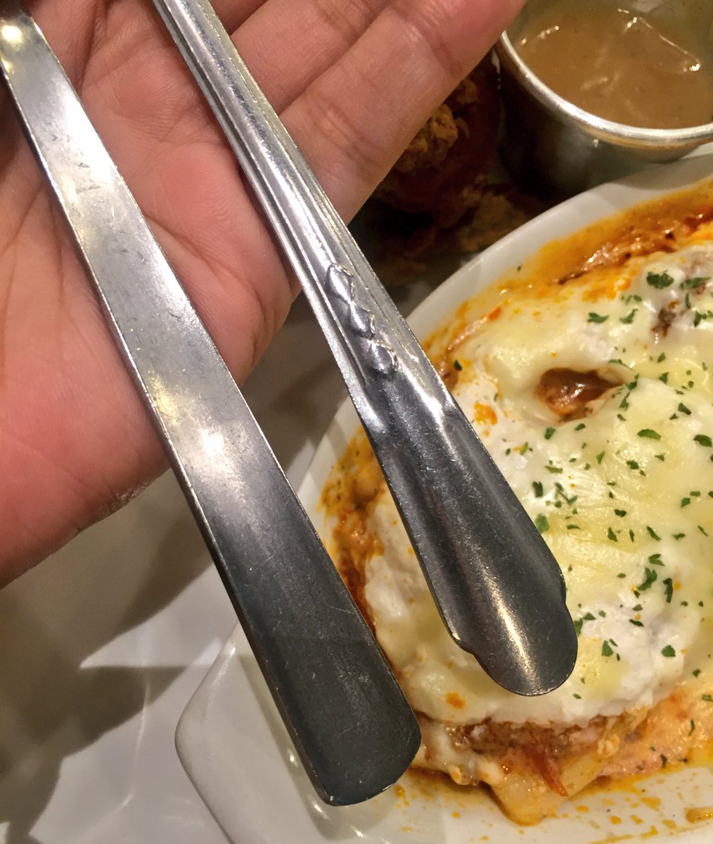 CarlinCoronel's tweet image. I get agitated whenever this happens. 😩 #OCproblems