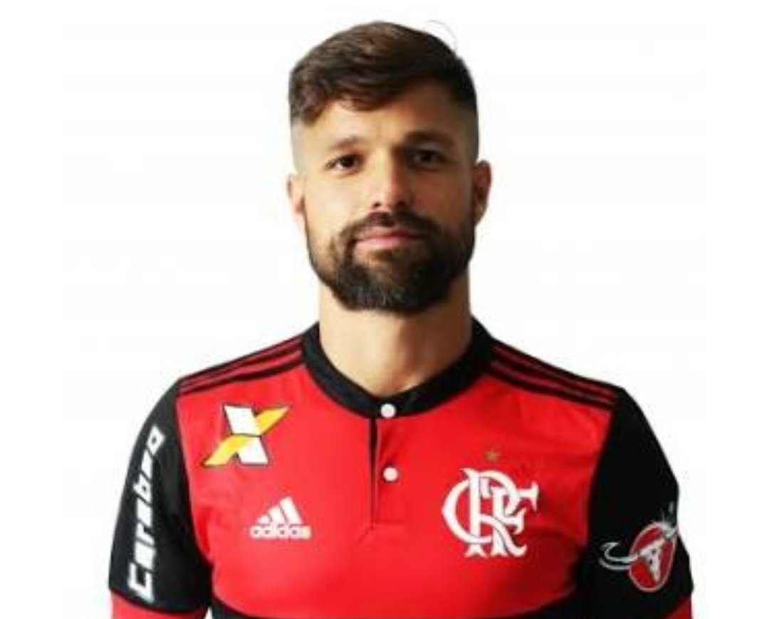 _MauroGil's tweet photo. Bom dia pra você que torce pro clube que tem um jogador que termina a partida com o mesmo cabelo arrumado do início de jogo
#FlaNutella https://t.co/VSO3XaVkqi