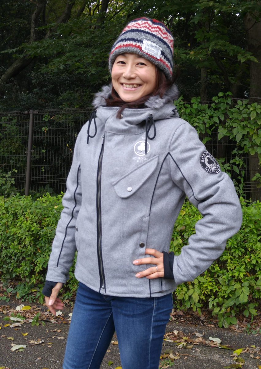 Ace Cafe Japan V Twitter 女性へのプレゼントに 冬用のライディングジャケット という選択肢 バイク乗りのカップルならありでは でも どれ選べばいいの とお悩みの男性陣へ女性目線のインプレいただきました T Co Pxfzmnmnqu Acecafe Ladys Woman