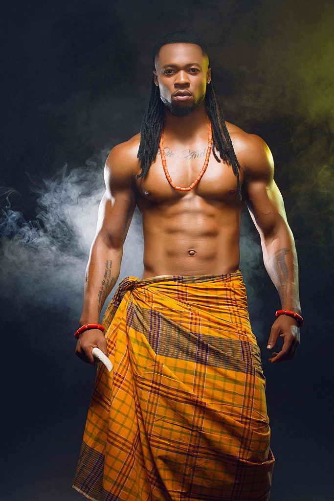 TuneboxMusic's tweet photo. Banging New Sound Of Africa!!!!
#Chimamanda - @2niteFlavour 
Watch- https://t.co/TJ4FtHkXKh
#Dobox #Musicbox24 #Trending https://t.co/Q2SOdLBwo7