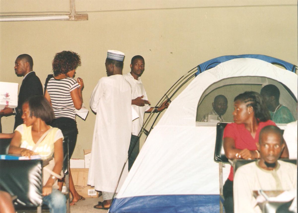 donlaz4u's tweet photo. #throwback #Tbt
10 yrs ago (2007), I led other members of HAPPY Club, University of Ibadan to organize a Public Lecture on Youth, Sex and HIV/AIDS in Nigeria. Sir Bright Ekweremadu of @SFHNigeria was Guest Speaker, @PLadipo of @ARFHng was Chairman. 
cc. @HAPPYNigeria @bigmoNaija https://t.co/eS9vM5eWXj