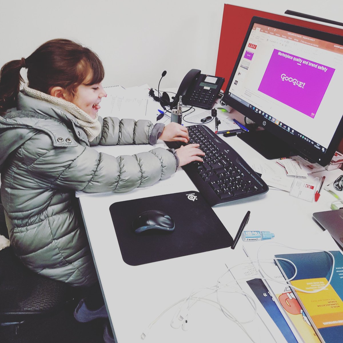 CapetCimePR's tweet photo. La rel��ve est assurée !! A l'agence  on repère les #talents très tôt ! Quand certains ne jurent que par les #millennials, nous on mise déjà sur la génération d'après 😉 ! 
#cestaussiçalaviedagence #kid #digitalkid https://t.co/qU5gxELqhu