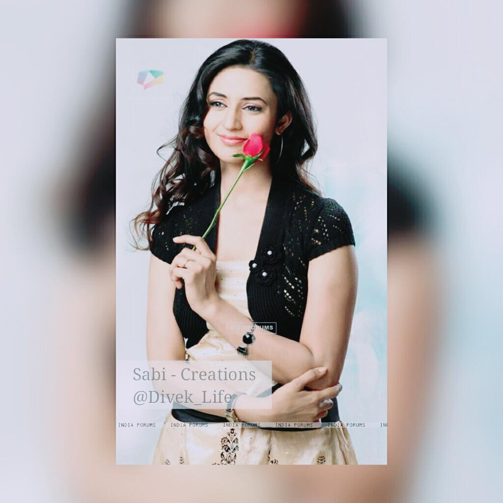 Divek_yhm's tweet photo. HAPPY BIRTHDAY DIVYANKA ❤
Ye Massom Chehra😍❤
@Divyanka_T LOVEYOU!
HAPPY 33, DONT WORRY ITS JUST A NUM😘😉 https://t.co/HXE3Je76ws