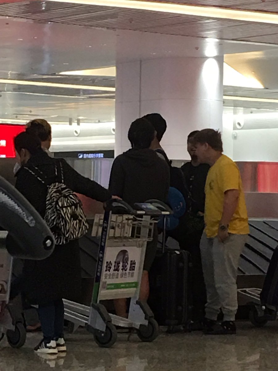 Arrived at Wuhan! But our baggage is missing!