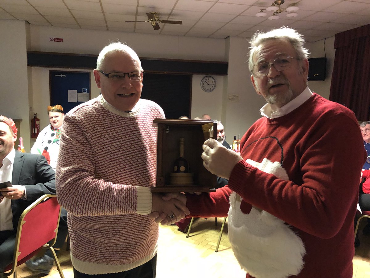 During the Lodge of St Andrews Xmas lodge, the SW from the Old Hymerians Lodge claim the travelling gavel.