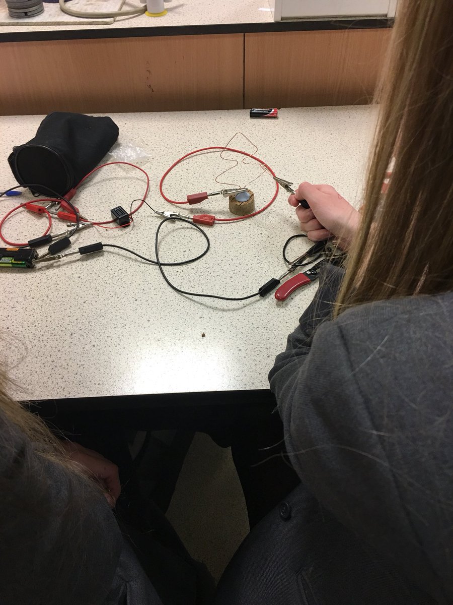 QEGS_Science's tweet photo. Amazing results with the Christmas tree buzzer challenge ππ
π»@QEGS_Ashbourne #QEGS #QEGSSCIENCE https://t.co/tAZ554Okrd