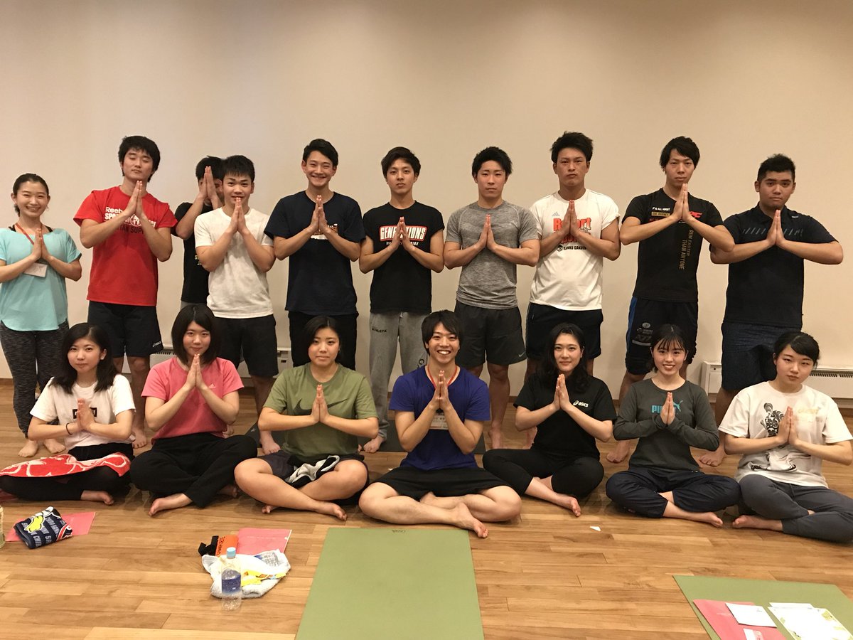 東京リゾート スポーツ専門学校 V Twitter ホットヨガ体験 本日はlava銀座グラッセ店で 卒業生によるヨガ体験会を行っていただきました ホットヨガ 男子ヨガ ヨガインストラクター 女性の美を追求したビューティトレーナーコースはこちら T