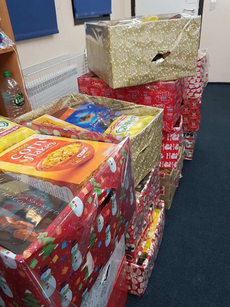 BambooRoomBK's tweet photo. Thank you so much to our generous friends at @BridgeChurchLNC who have donated wonderful Christmas gifts and hampers to some of our families #generosity #churchschoolfamily   #celebratingchristmas https://t.co/bqQnvsHtF0