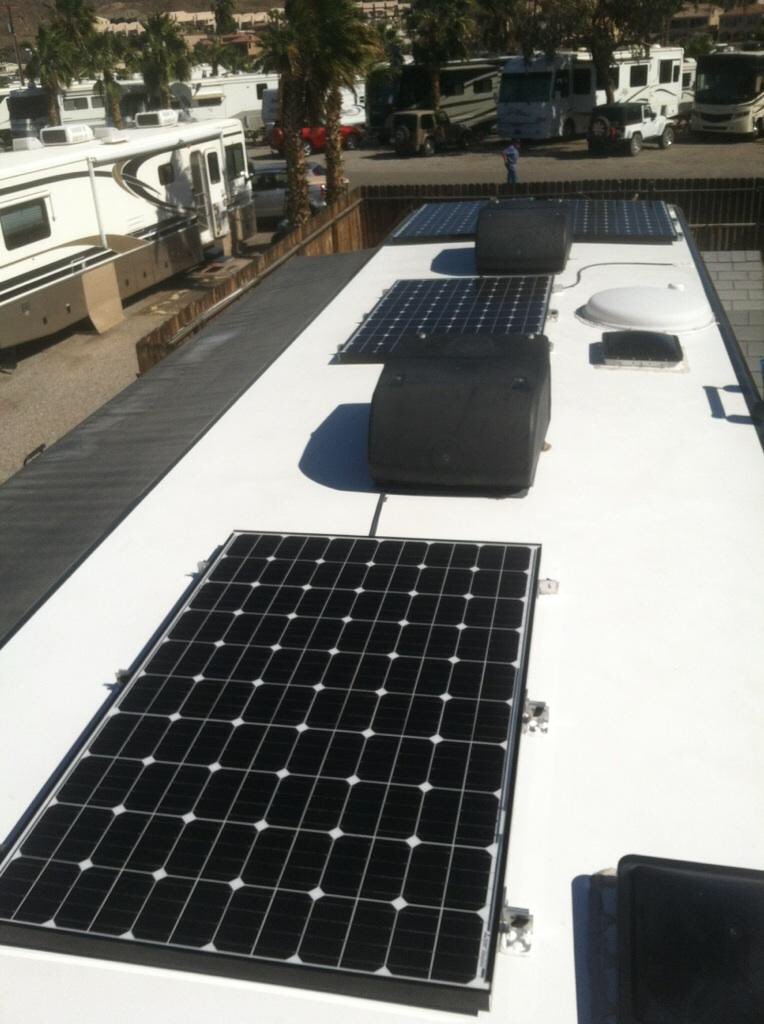 OffTheGridRVs's tweet photo. Another residential fridge kit for a total of 1180 watts #otgrvs https://t.co/zSFAXjds4Q