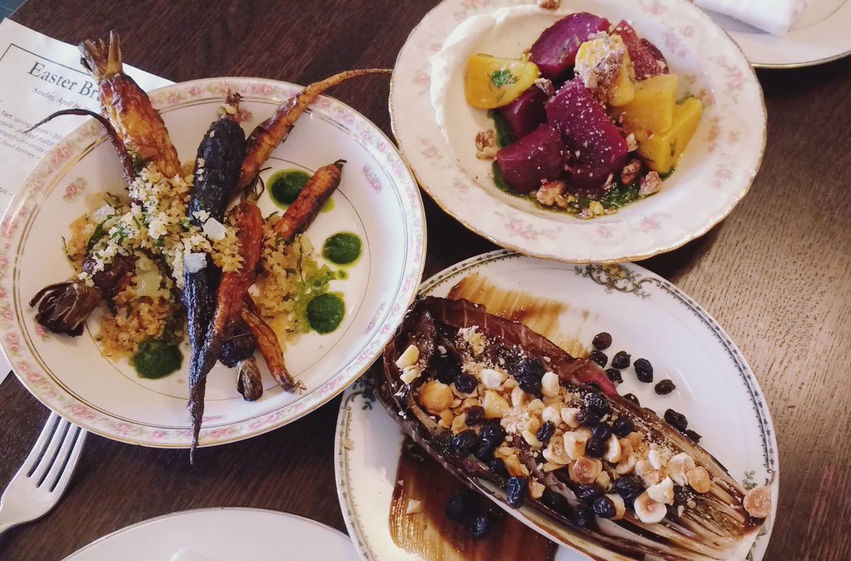 .<a href="/FairstedKitchen/">Fairsted Kitchen</a> serves its final meal on NYE but reopens in late January as Grassona’s Italian. #Brookline boston.eater.com/2017/12/14/167…