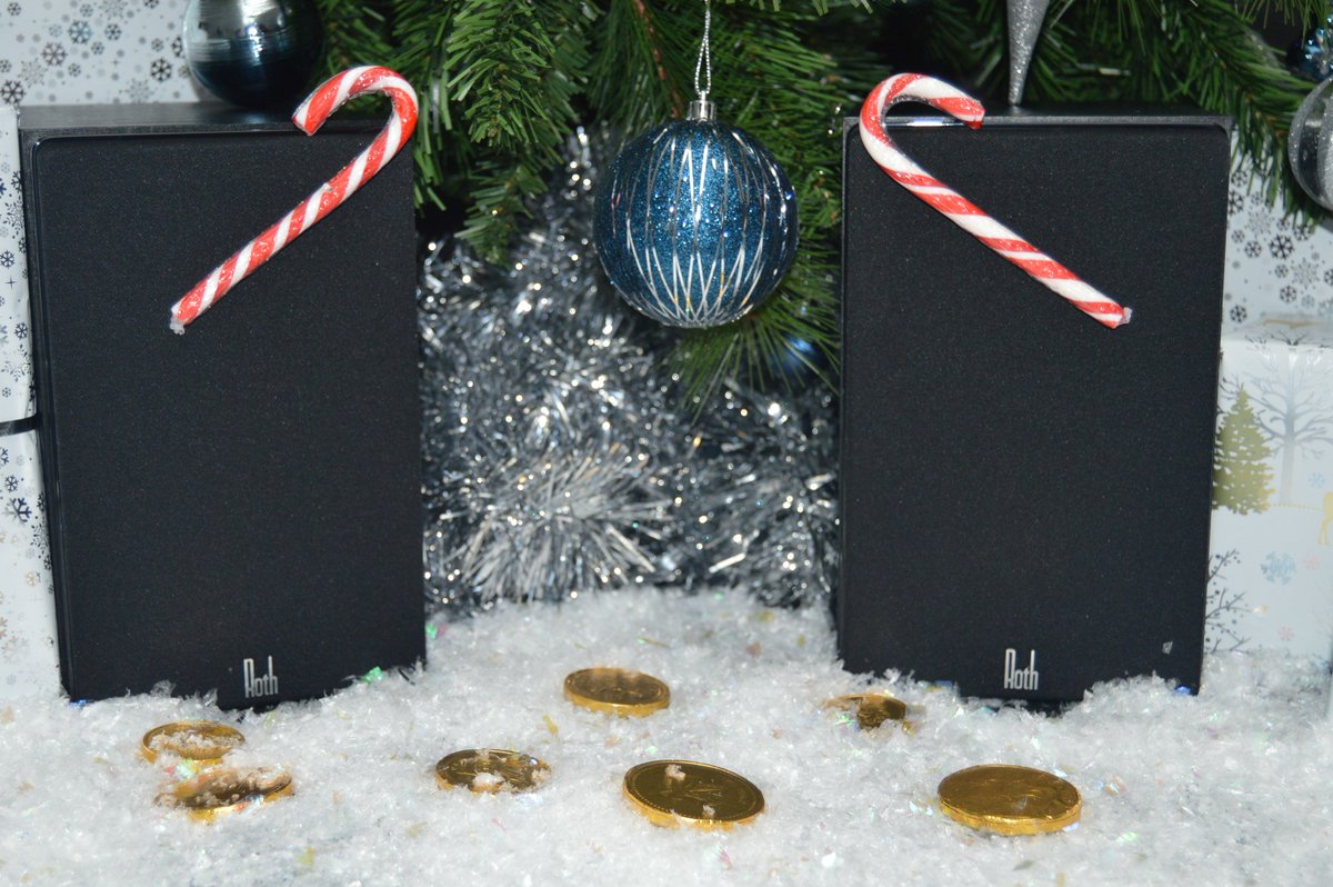 Day 14 of the NP #Festive countdown and we have the <a href="/RothAudio/">RothAudio</a> VA4 Active Speakers complete with Bluetooth aptX connectivity &amp; built in phono stage.
#Gifts #Shopping #WishList #Presents #Audio