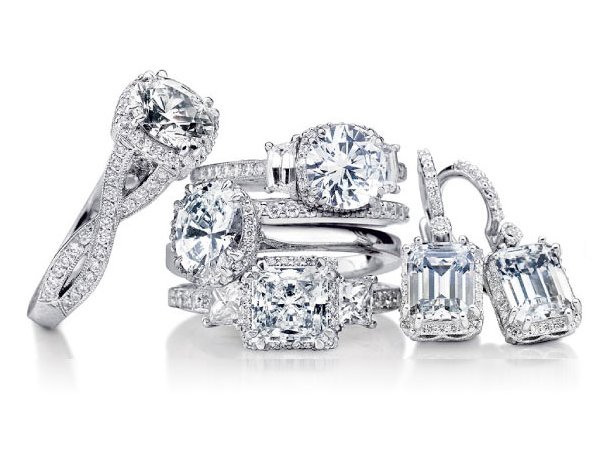 If you are looking to buy and engagement ring and are feeling unsure of how to go about it then read my post below.

Louise Kruger
buff.ly/2o48aMX