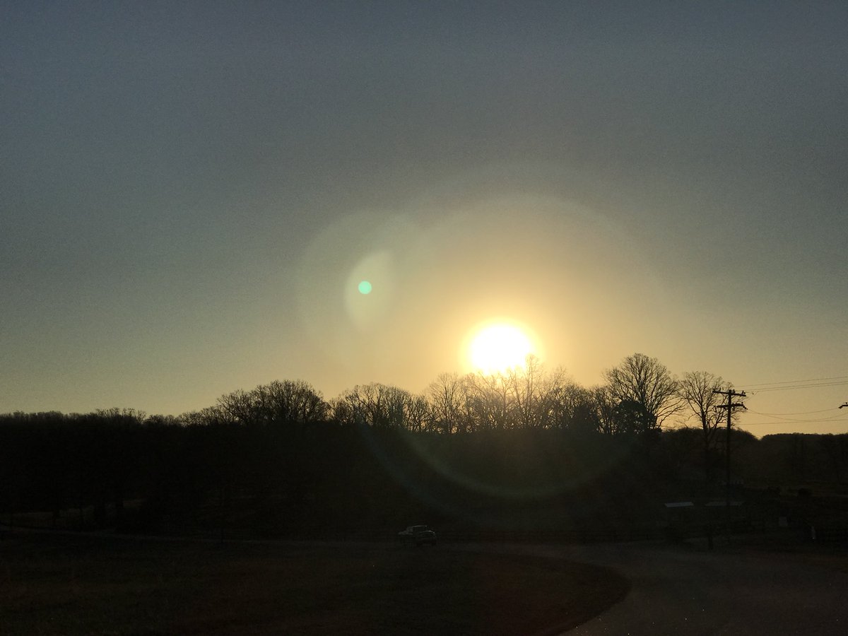 TedBraverman's tweet photo. Good Morning South Carolina 🌅 #roamsouthcarolina #landrum #interstate26 #sunrise 🌞 https://t.co/DP86FUGCDo