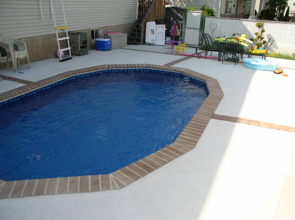 Aquasport 52 Pools by Aquasports Pools LLC poolservicema.com/above-ground-p…