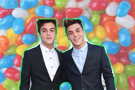 dolansgo's tweet photo. How sweet are the Dolans??
Like and comment. https://t.co/OBM0rNzwpJ