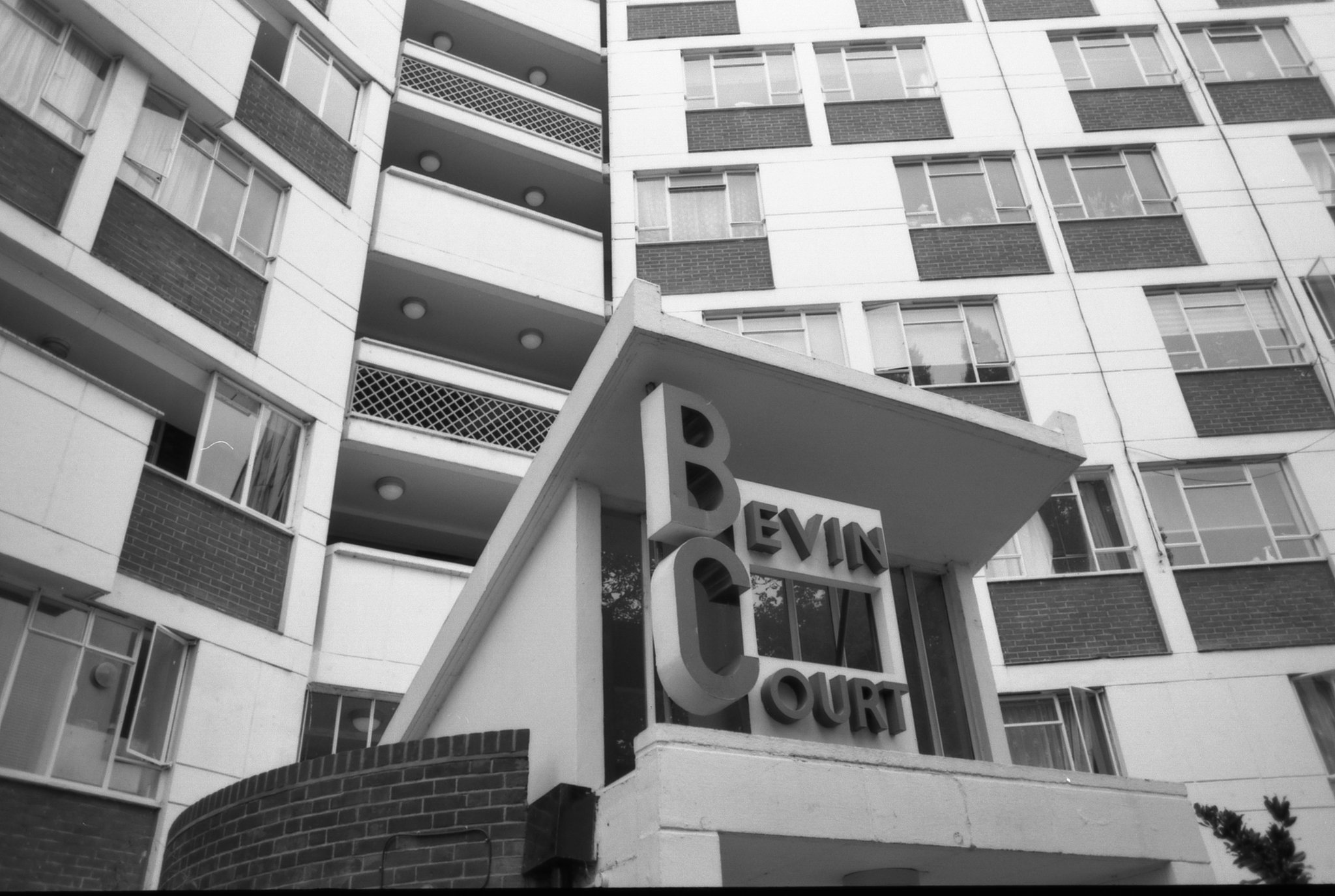 ben-austwick-on-twitter-bevin-court-berthold-lubetkin-1954-fed-4