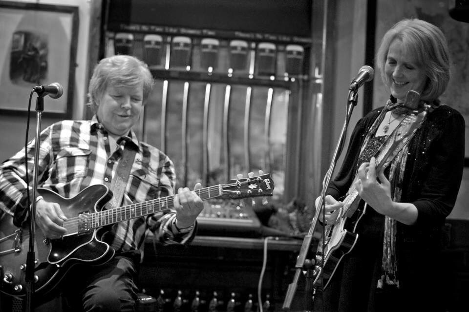 DalkeyDuck's tweet photo. Thursdays just got a whole lot better... Tonight we have Susan Tomelty &amp; Pat Farrell Blues 9pm

FRI: Brenda Bourke &amp; The Dalkey Duck Sing-a-along 9pm

SAT: Mikey &amp; Danksy 9pm

SUN: Thelonius Funk &amp; the Spicy Boys 7.30pm

Serving food 7 days a week 
https://t.co/7bA36EpZLL https://t.co/ORHwGUjxkJ