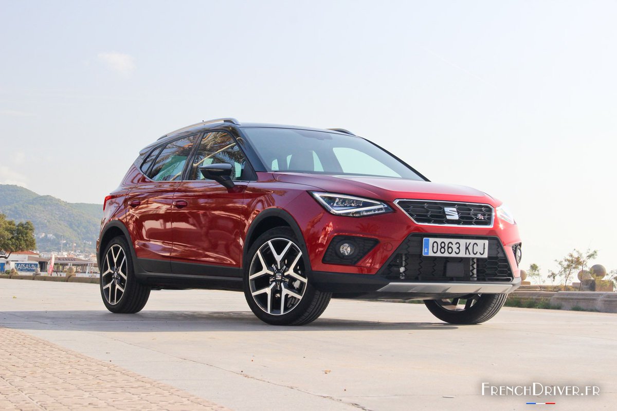 french_driver's tweet photo. Essai nouvelle #SEATArona : un futur best-seller ? 
https://t.co/HHKOmAG6PQ #FrenchDriver @SEATFrance @SEATofficial @tuSEAT https://t.co/jgDM3Rftdi