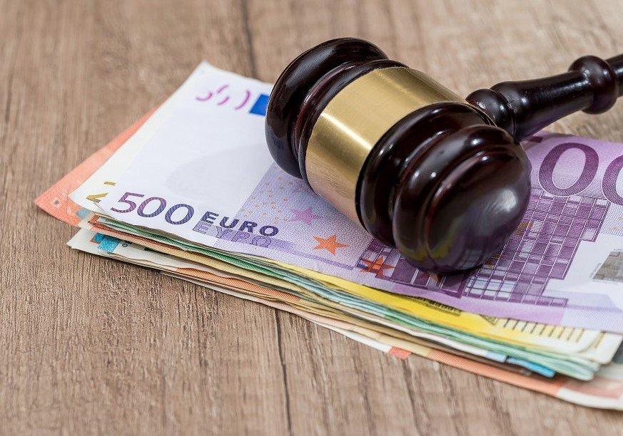 _MBALL's tweet photo. Lees het nieuwe artikel van mr. P.H.J. de Jonge: 'Proceskosten voor juridische rechtsbijstand: forfaitaire vergoeding of niet?' https://t.co/QYLTxbyeIe https://t.co/rlaxTNtnn1