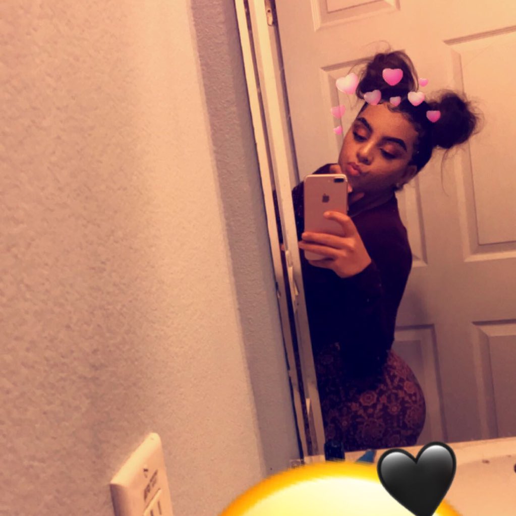 Queen_reckless_'s tweet photo. #NewProfilePic https://t.co/iZ9HG95iRE