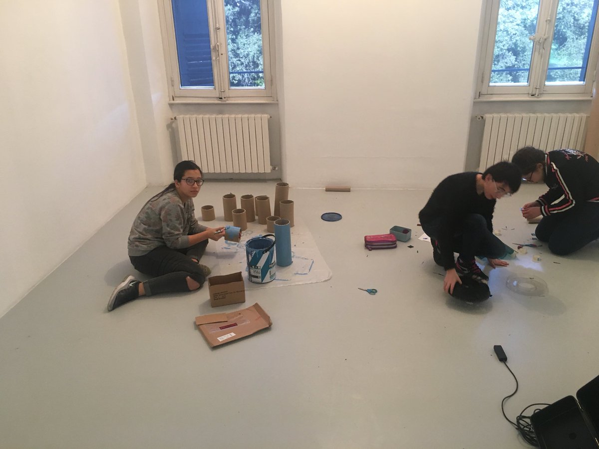 Celephais_'s tweet photo. Workshop #ruedudepart #eac #StHilaire @melanie_fillion @anne_blanchet @LaurePutoud https://t.co/VQDuQfaQe1