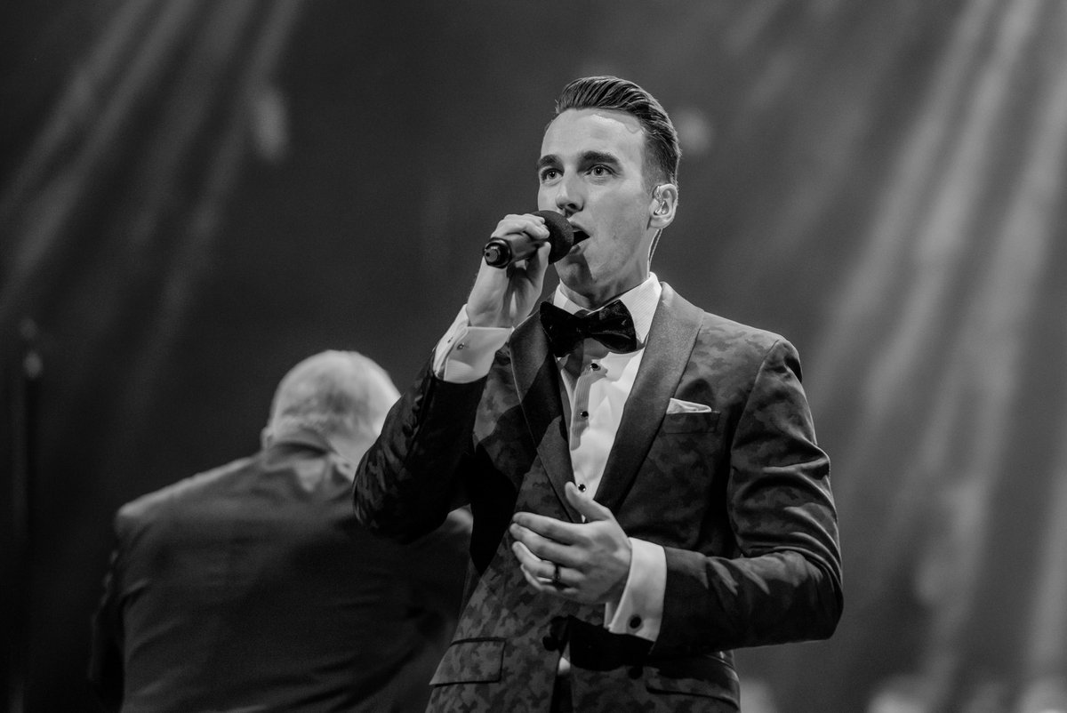 GENTRImusic's tweet image. A few shots from Monday night’s show #AtTheEccles in Salt Lake City. @liveattheeccles 

📷: @SaansPhoto