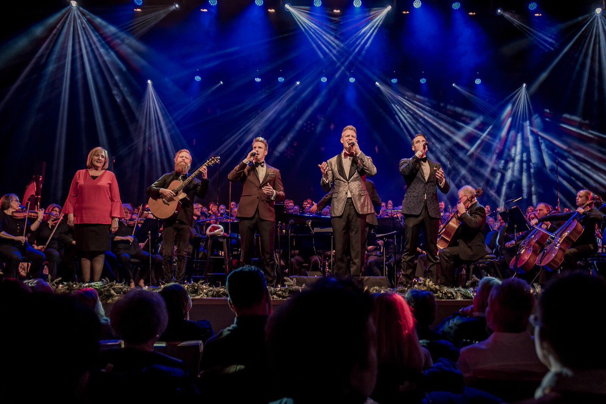 GENTRImusic's tweet image. A few shots from Monday night’s show #AtTheEccles in Salt Lake City. @liveattheeccles 

📷: @SaansPhoto