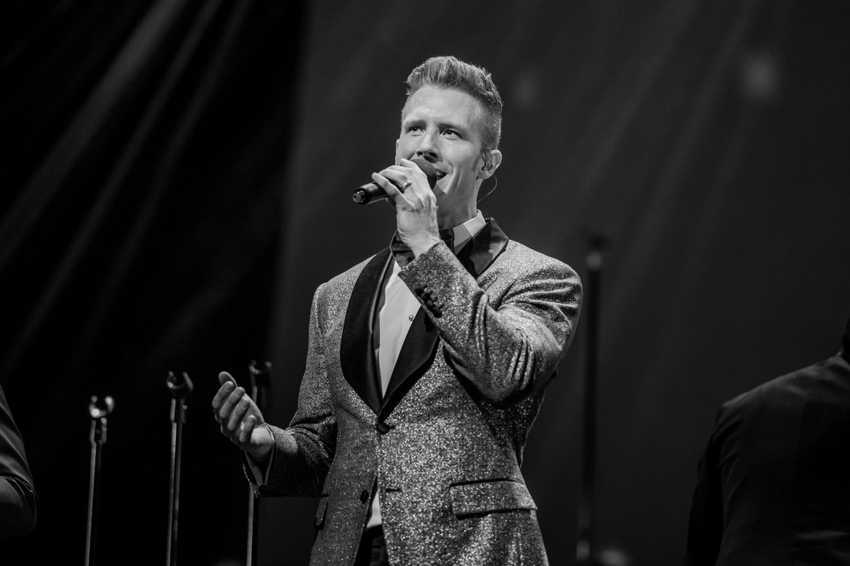 GENTRImusic's tweet image. A few shots from Monday night’s show #AtTheEccles in Salt Lake City. @liveattheeccles 

📷: @SaansPhoto