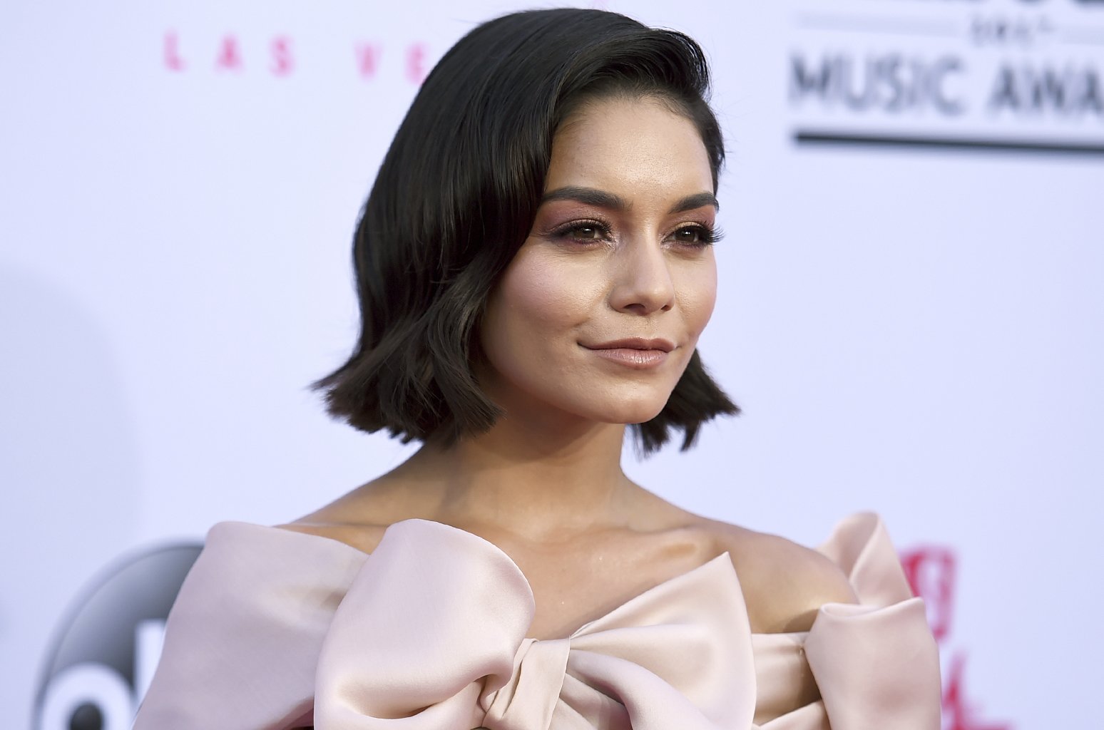 Happy birthday to Vanessa Hudgens who turns 29 today!   
