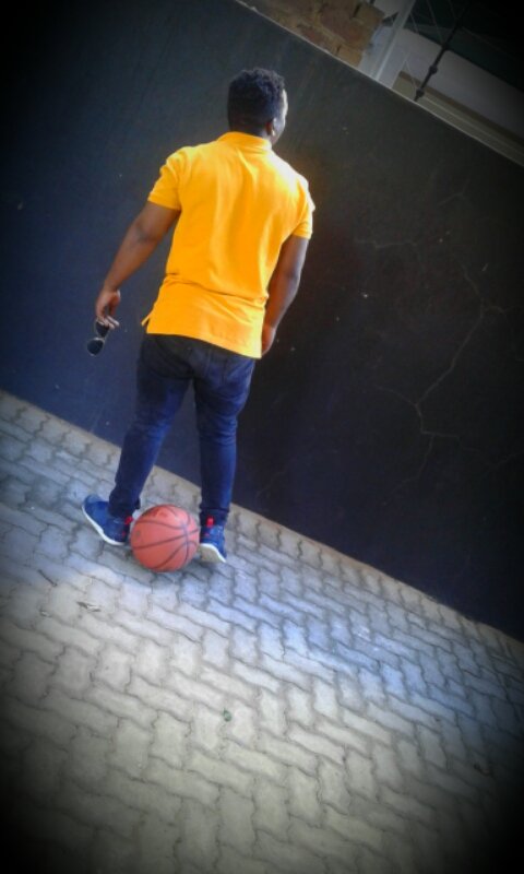 chamujay's tweet image. 