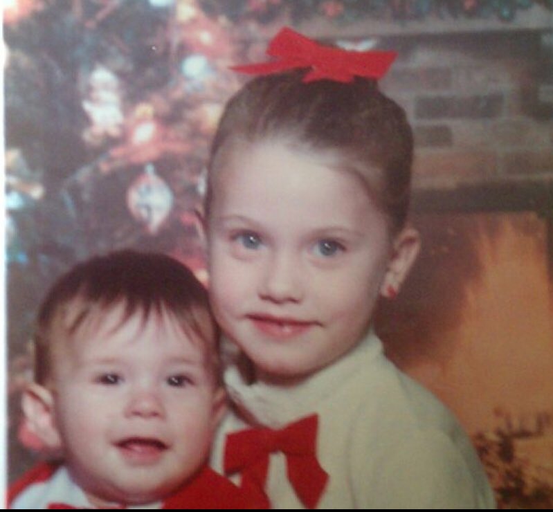 Day 4 of the 12 Days of Christmas. My favorite throwback Christmas pic. @juswen06 #IHXHolidayFun #ACGG