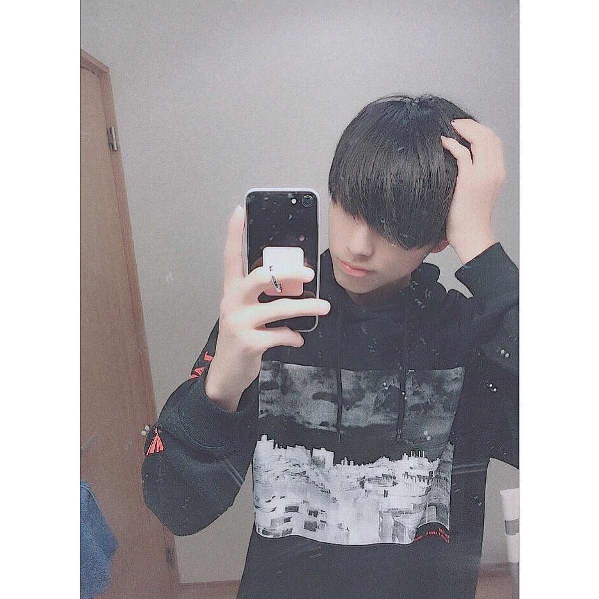 0322_sou_'s tweet photo. 高1です ダンスやってます😑

#韓国好きな人と繋がりたい #韓国好きな人RT #雰囲気嫌いじゃないよって人RT #1mmでもいいなと思ったらRT #らぶりつで気になった人お迎え #インスタやってる韓国好きな人RT https://t.co/WCxItESVuE