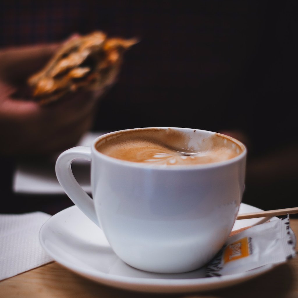 A #quintessential #expression of #coffee is a cappuccino… 😍🤔☕️🇮🇹

#ZazaEspresso #CoffeeAwesome #Latte #Café #Espresso #Cappuccino #Machiato #The6ix #TorontoLovesCoffee #Artisan #Italy #Arabica #CoffeeBeans #Winter #Snow #Christmas #Cold #Frozen #Freezing #Snowing