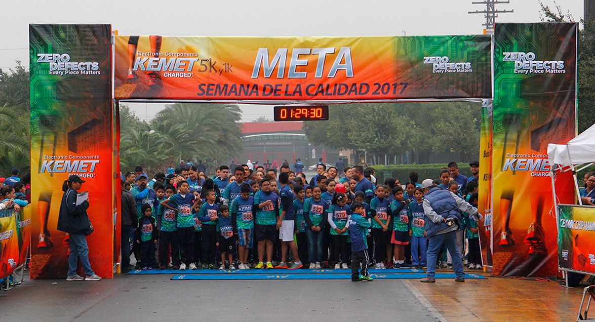 KEMETCapacitors's tweet photo. Last month we had the annual 1K and 5K KEMET race by our ceramic team in #Monterrey, #Mexico to honor Quality Week 2017. Over 600 KEMET staff and family members attended this race, which took place at Fundidora Park, Monterrey. https://t.co/yI6EHlRmWH