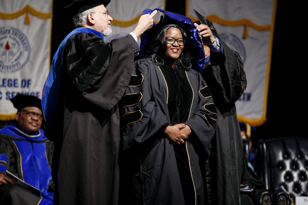 JacksonStateU's tweet photo. #JSUGrad17 - Hooding ceremony honors those completing the highest of academic degrees https://t.co/6H6kg4gtjJ https://t.co/9EsPsasuRO