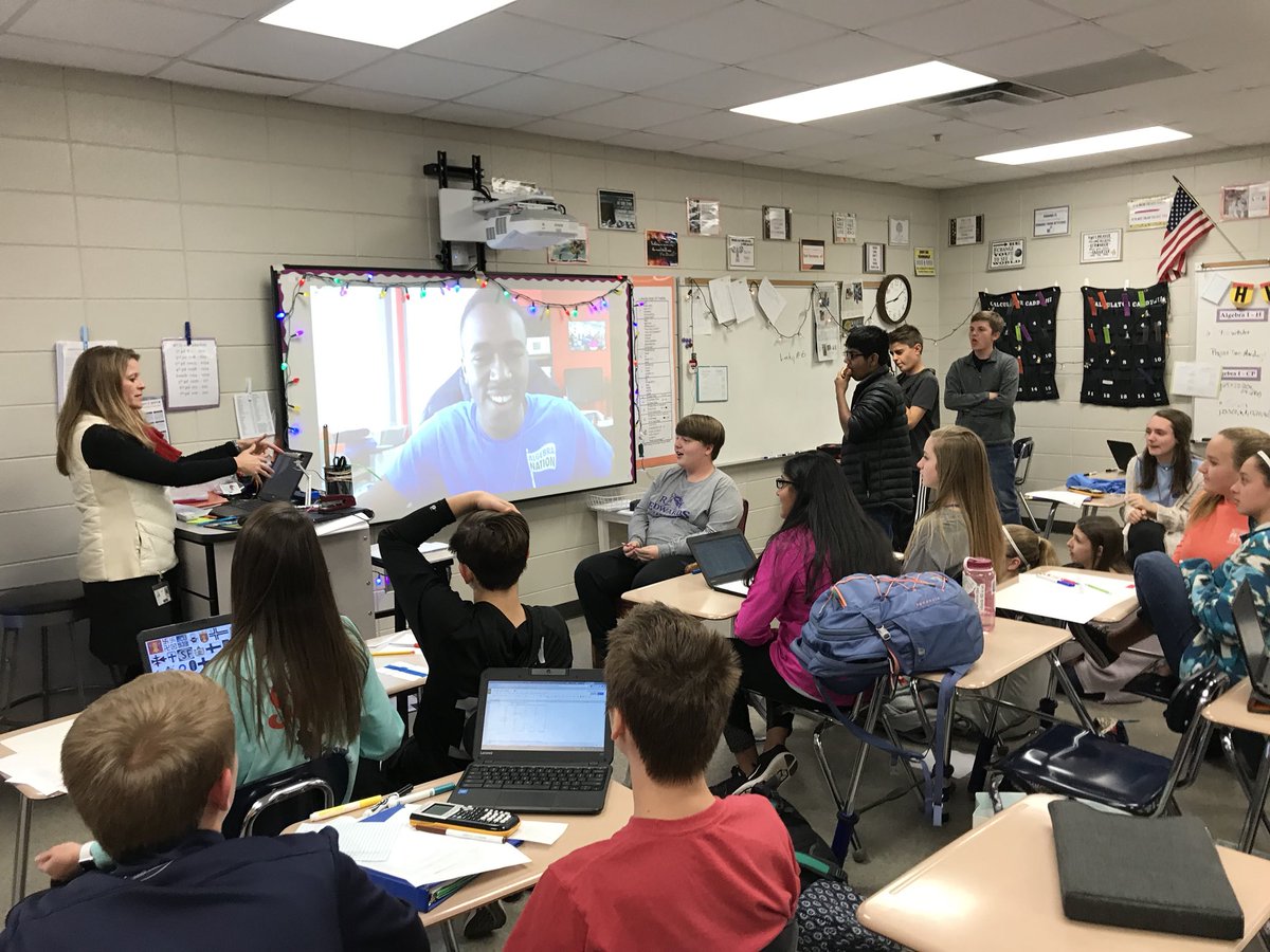 RCEMiddle's tweet image. Ss @clemsoncory are so excited to chat with @DarnellB29 from @AlgebraNationSC #connecting #mathhero #RCEmindset #algebra