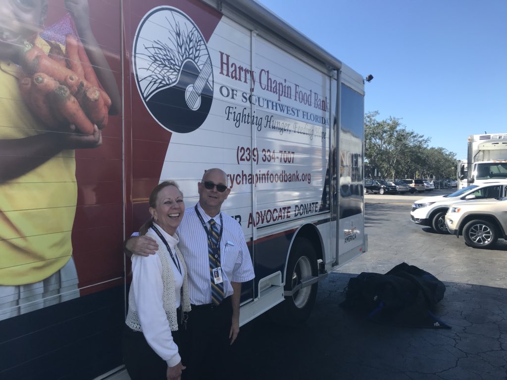 SteveTanzella's tweet photo. @weareunited #beingunited Team United employees donate food and Fundraiser donations to our local Harry Chapin food bank in Fort Myers! “RSW Community Friendly”. https://t.co/XVtyLJodnp
