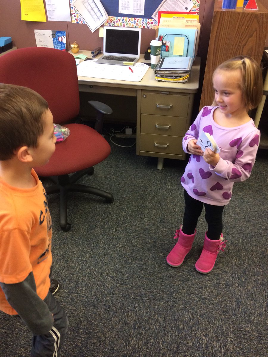 Ss help each other with math fact fluency. #TigerStrong #TwitterWar <a href="/tabschools/">Tabernacle Schools</a>
