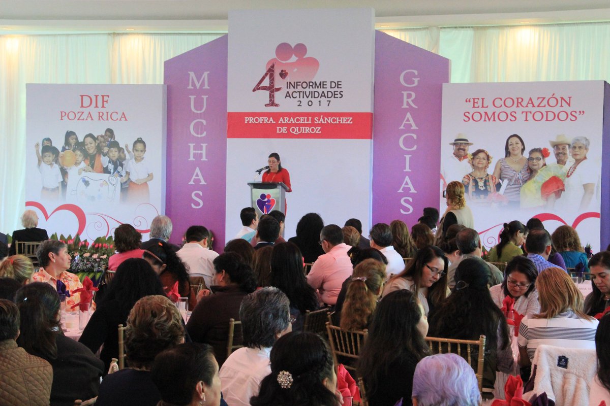 dif_pr2014's tweet photo. Rinde ASQ 4to informe de labores 
RECONOCEN A LOS CORAZONES QUE SE SUMARON A ESTA NOBLE CAUSA  
#PozaRica #ElCorazonSomosTodos  #TodosSomosPozaRica --> #Galeria https://t.co/cXFjEmJ5bw https://t.co/z2ZgrIr3w4