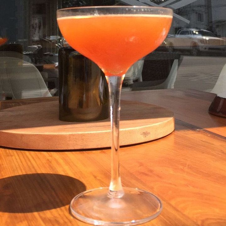 kmagyarics's tweet image. Bartenders at #DTB @chinachilcano @BrennansHouston @madisononpark @MOPHONOLA @312_chicago are saying yes we pecan, @liquor: buff.ly/2Cl0ARs #fallcocktails #nutcocktails #pecan #pecancocktails