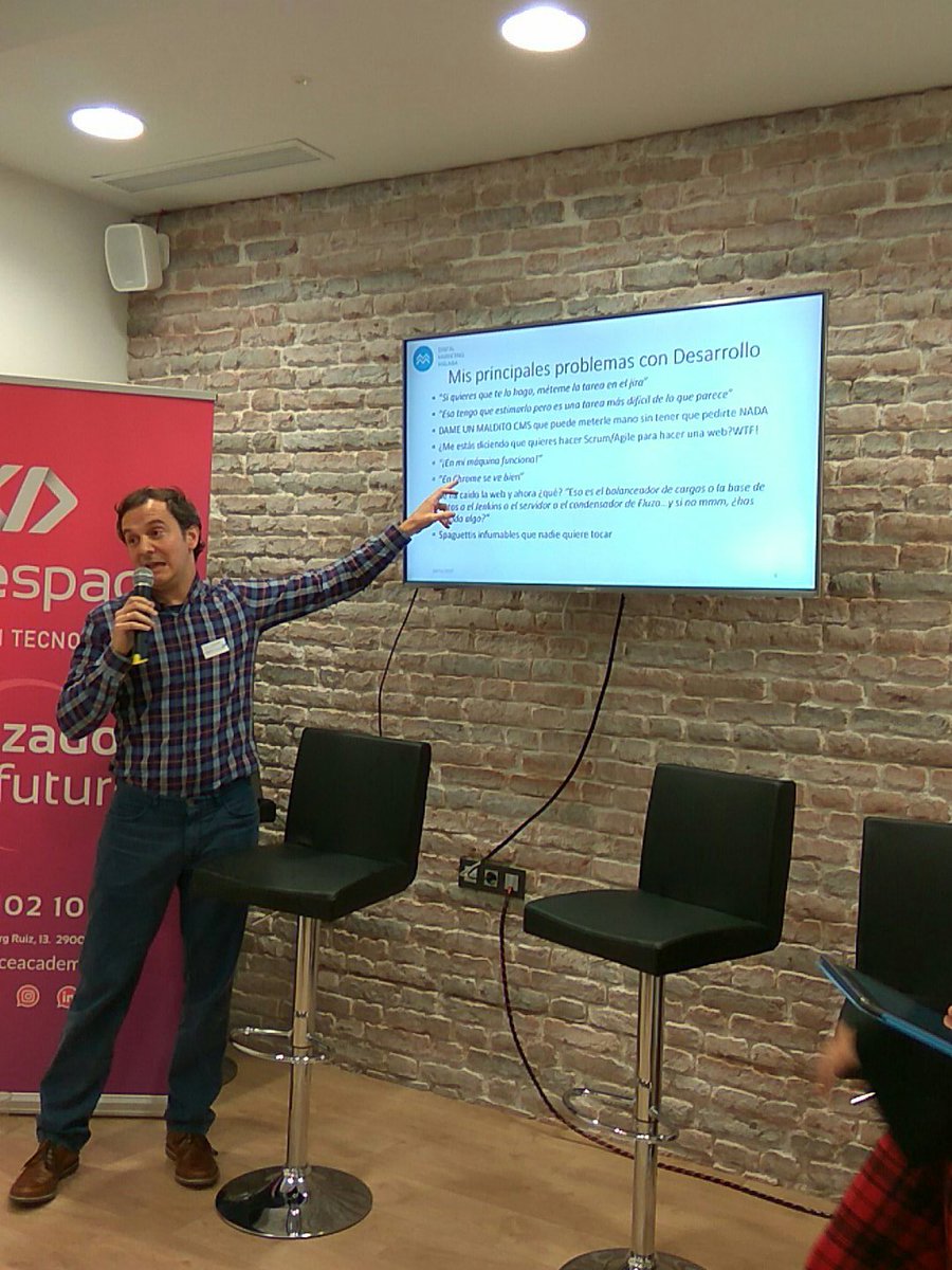 dmktmalaga's tweet photo. "En Chrome se ve bien." #ThingsDevelopersSay #Málaga #DigitalMarketing https://t.co/lOkZ0JTewB