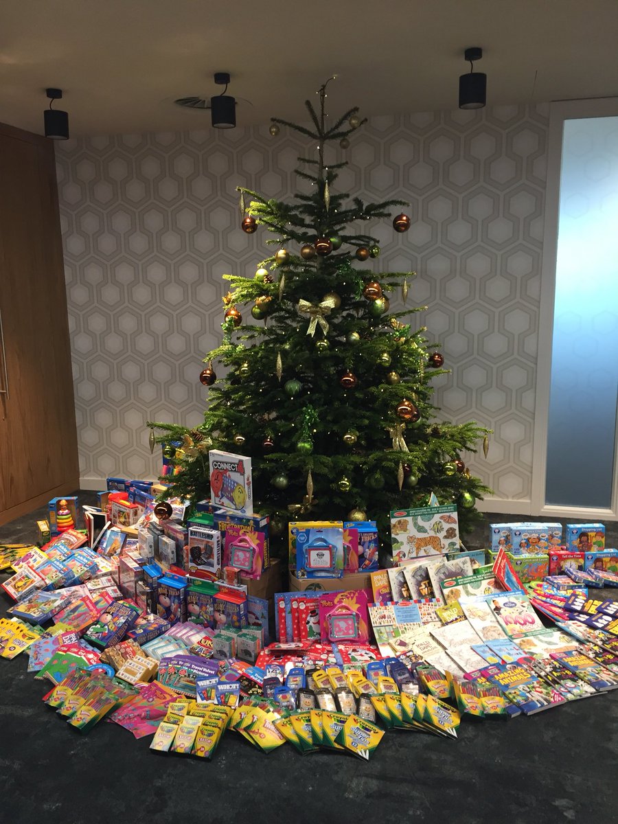 griffiths_iwan's tweet photo. Thank you @PwC_NorthWest for all your donations to the RMCH Stocking appeal. Legendary https://t.co/HRzu5qcqbP