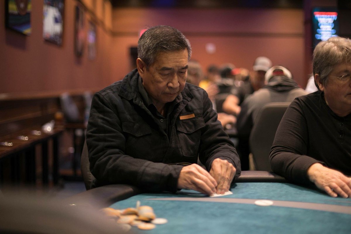 tkarn421's tweet image. 22 left in the @RGPokerSeries DeepStack, over 7K up top + CardPlayer Cruise PKG! Pops says sup. #PapaKarn #22Left