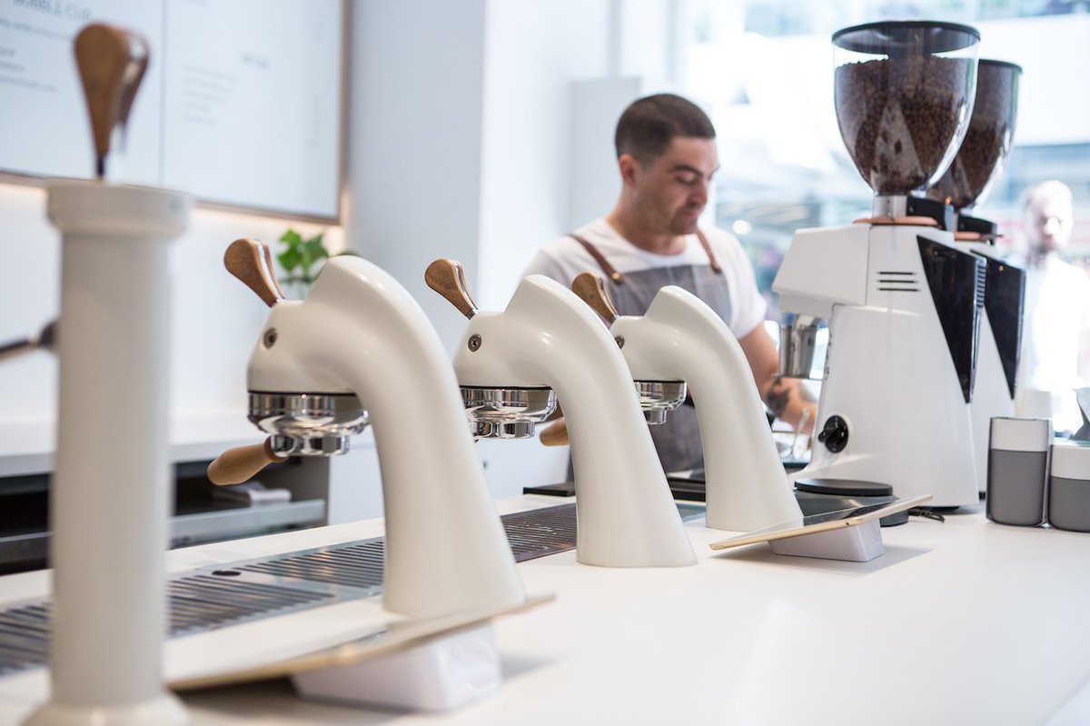 DailyCoffeeNews's tweet photo. Design-Award-Winning Industry Beans Opens Stark White Second Shop in Melbourne https://t.co/LpqZBDRfG9 https://t.co/jlIF6SHvyG